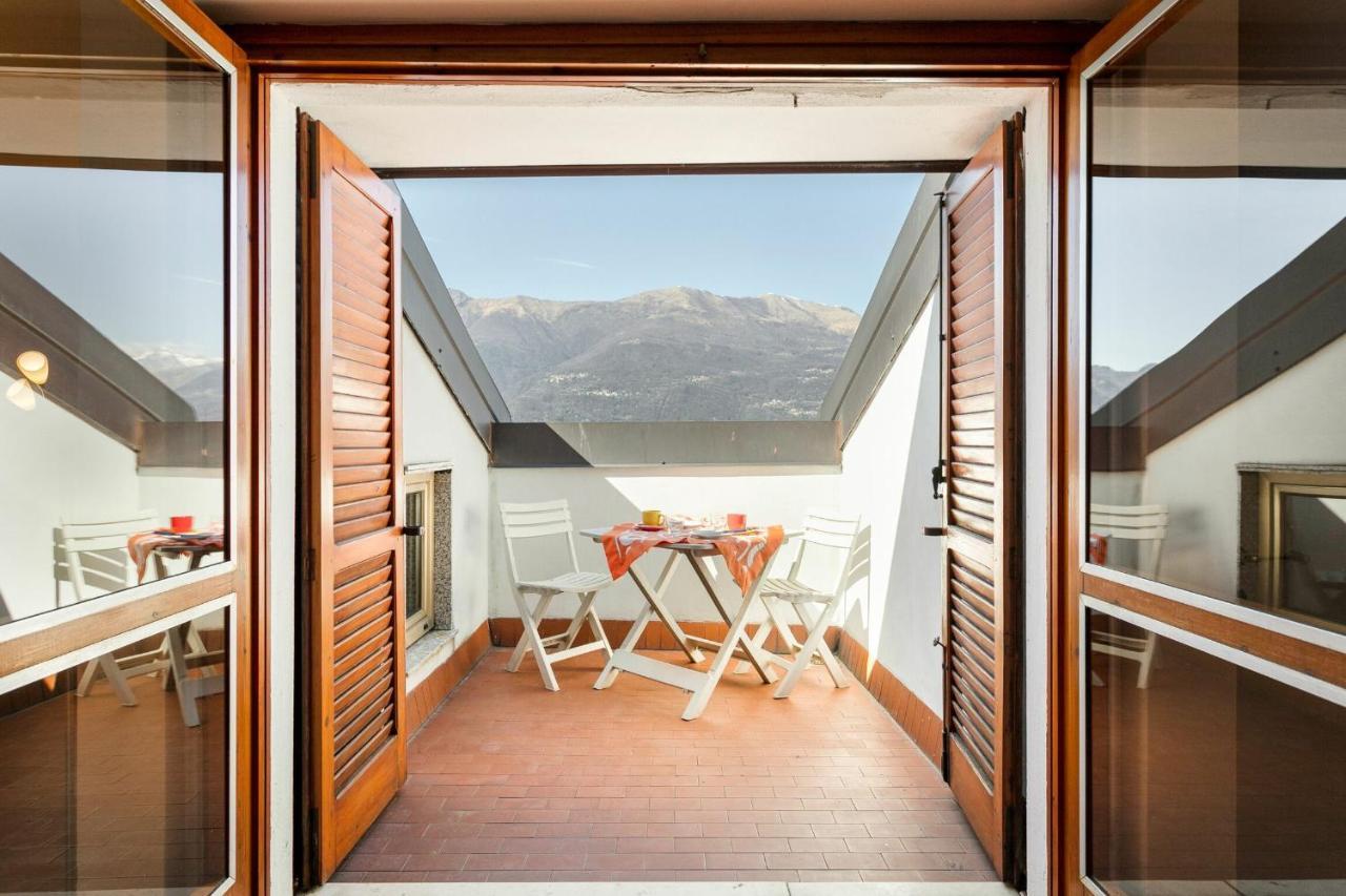 Attic Lake View Bellano Exterior photo